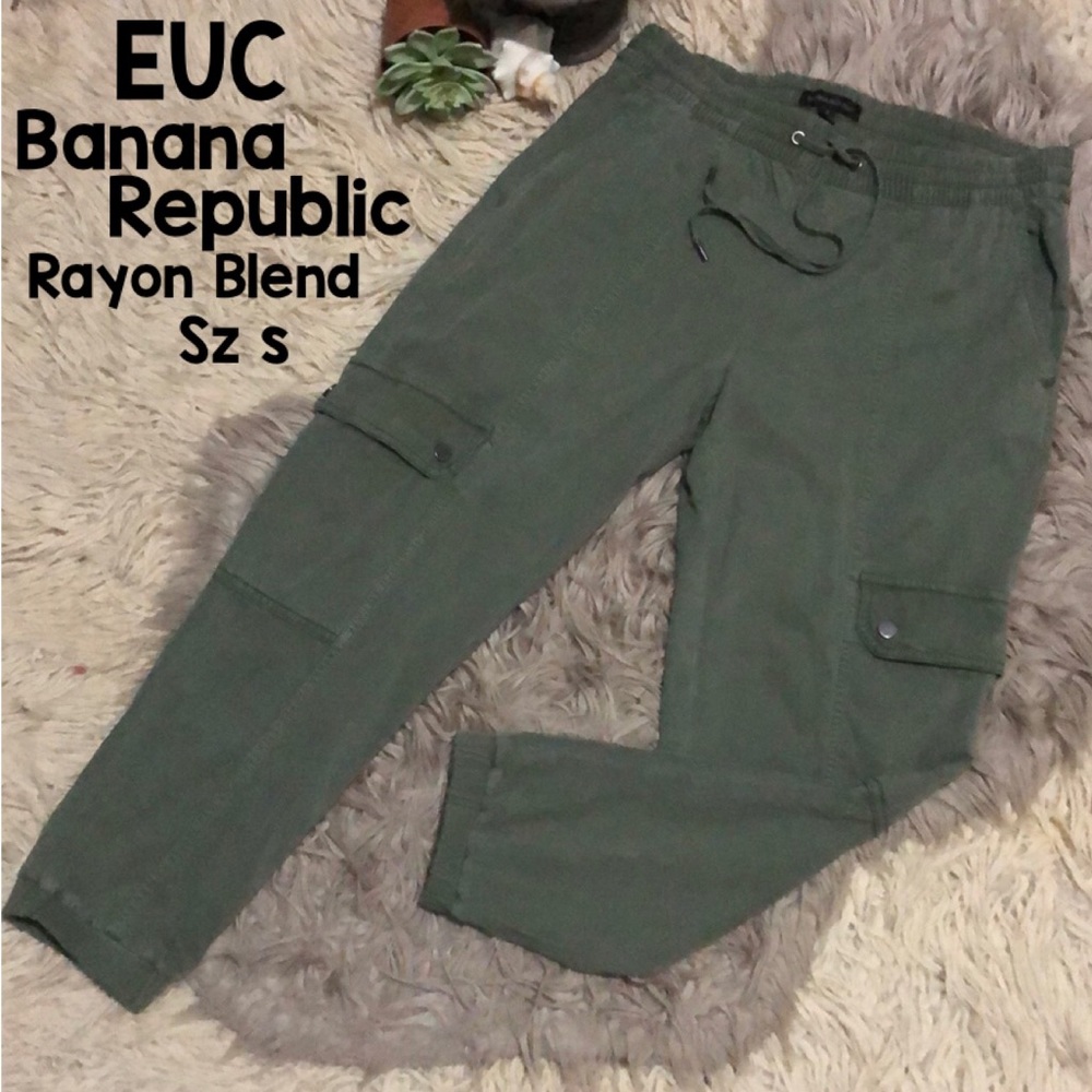 Banana Republic Cargo Pant-Rayon-Sz S-Olive Green-Pull On With Drawstring-EUC